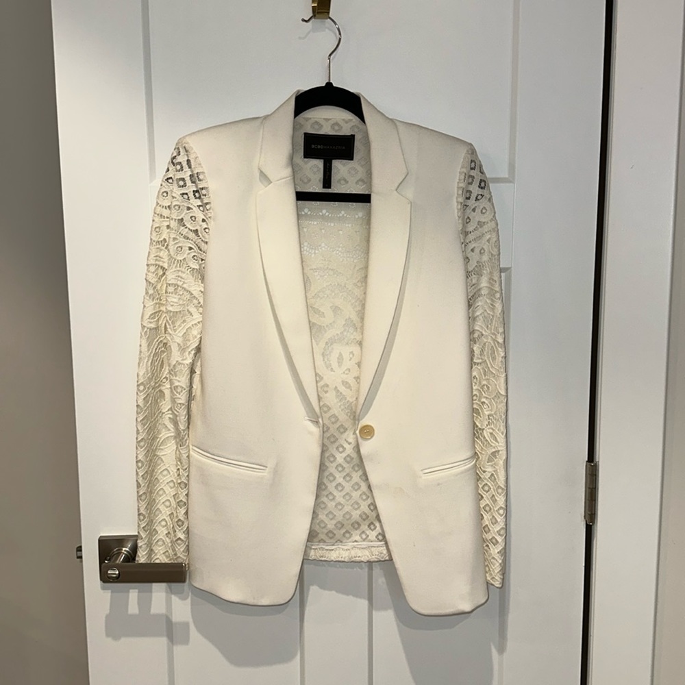 BCBG Maxazria Off-white Lace Blazer Size S